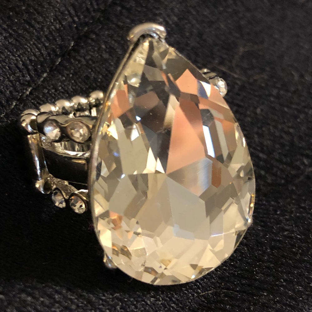 Statement ring - Picture 4 of 4